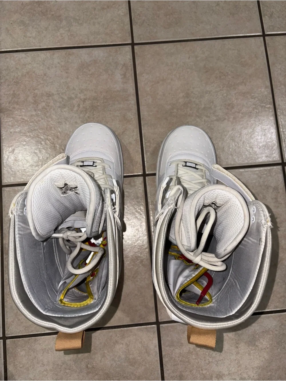 Nike zoom Force 1 size 13 snowboard White High-Top Snow/Sport Boots